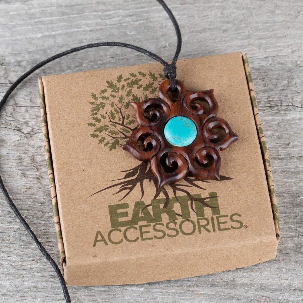 Adjustable Turquoise Necklace with Organic Wood - Mandala Flower of Life Turquoi - Picture 4 of 6